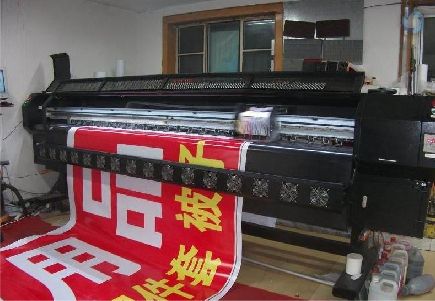 凤凰喷绘广告分辨率是多少？